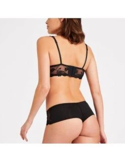 Shorty Saint Tropez En Dentelle Recyclée SOFTESSENCE AUBADE Noir -Ma Boîte à Dessous Soldes shorty saint tropez en dentelle recyclee softessence aubade noir 1